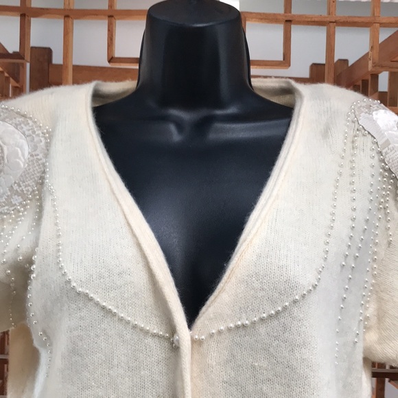 Della Knit sweater with beading, quilting’s d faux leather on shoulders. Size S - Picture 2 of 11
